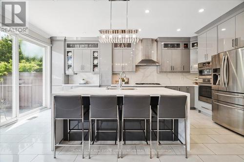 3316 Stalybridge Drive, Oakville (Palermo West), ON - Indoor Photo Showing Kitchen With Upgraded Kitchen