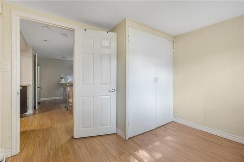 253 West 33Rd Street, Hamilton, ON - Indoor Photo Showing Other Room