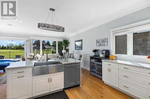 37 Grayview Drive, Markdale, ON - Indoor Photo Showing Kitchen