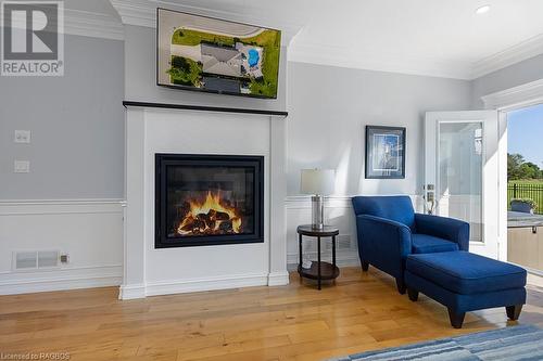 37 Grayview Drive, Markdale, ON - Indoor Photo Showing Living Room With Fireplace