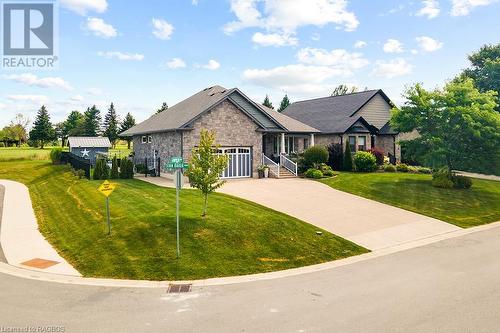 37 Grayview Drive, Markdale, ON - Outdoor With Facade