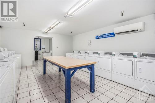 1505 Baseline Road Unit#104, Ottawa, ON - Indoor Photo Showing Laundry Room