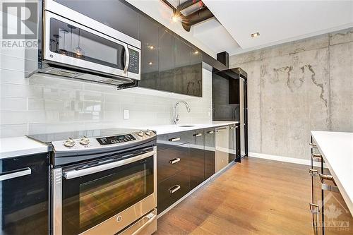 224 Lyon Street N Unit#616, Ottawa, ON - Indoor Photo Showing Kitchen With Stainless Steel Kitchen With Upgraded Kitchen