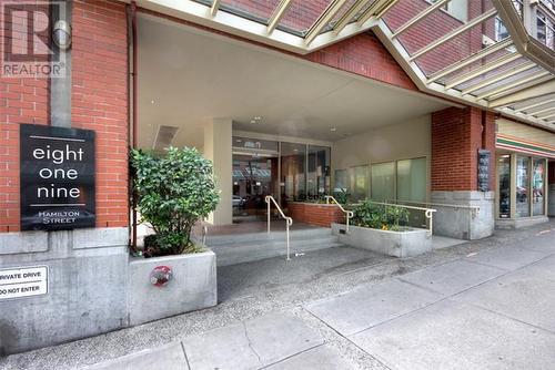 405 819 Hamilton Street, Vancouver, BC - Outdoor