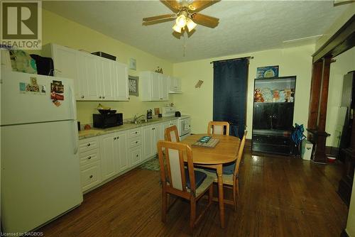 PLENTY OF CUPBOARDS AND COUNTERS - 412 Goderich St, Port Elgin, ON - Indoor Photo Showing Other Room