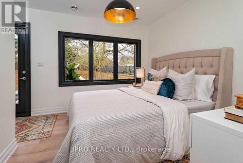 121 Sorauren Avenue, Toronto (Roncesvalles), ON - Indoor Photo Showing Bedroom