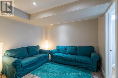 1645 Clark Boulevard, Milton (Beaty), ON - Indoor Photo Showing Living Room