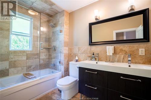 1168 Argyle, Windsor, ON - Indoor Photo Showing Bathroom