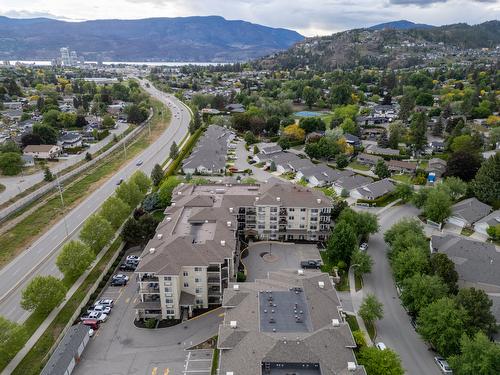 310-1350 Ridgeway Drive, Kelowna, BC - Outdoor With View