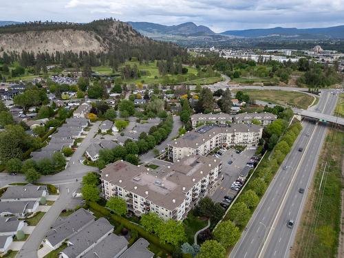 310-1350 Ridgeway Drive, Kelowna, BC - Outdoor With View