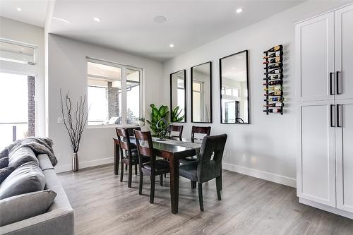 1296 Menu Road, West Kelowna, BC - Indoor Photo Showing Dining Room