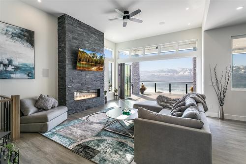 1296 Menu Road, West Kelowna, BC - Indoor Photo Showing Living Room With Fireplace