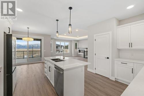 2544 Pinnacle Ridge Drive, West Kelowna, BC - Indoor Photo Showing Kitchen With Double Sink