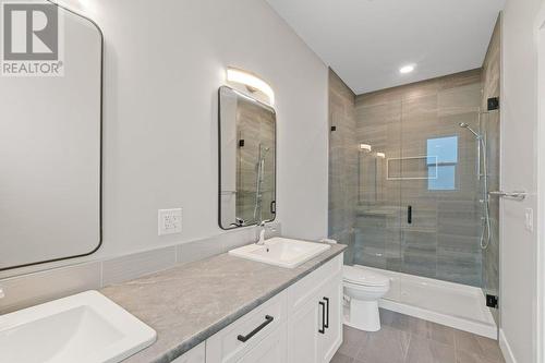 2544 Pinnacle Ridge Drive, West Kelowna, BC - Indoor Photo Showing Bathroom