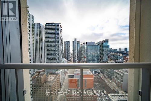 3106 - 108 Peter Street, Toronto (Waterfront Communities), ON - Outdoor