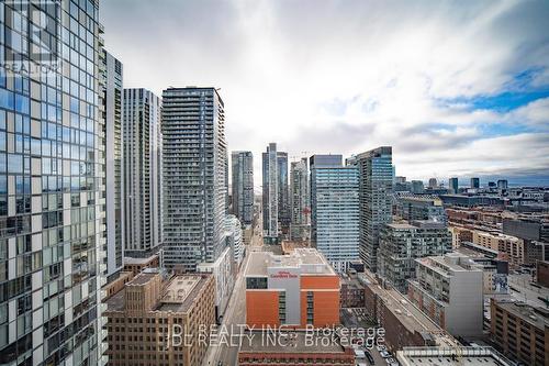 3106 - 108 Peter Street, Toronto (Waterfront Communities), ON - Outdoor