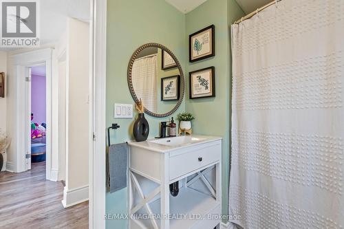 84 Steele Street, Port Colborne, ON - Indoor Photo Showing Bathroom