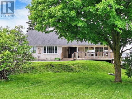 19622 Centre Street, East Gwillimbury, ON - Outdoor With Deck Patio Veranda