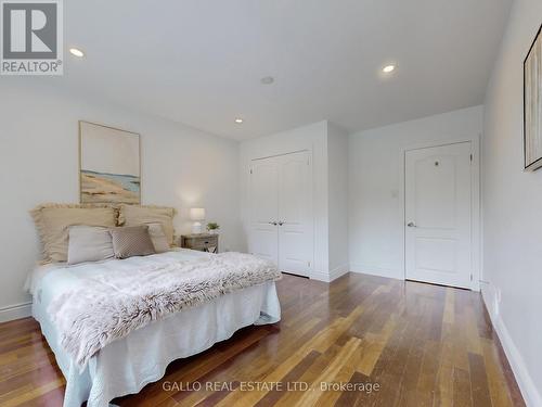 19622 Centre Street, East Gwillimbury, ON - Indoor Photo Showing Bedroom