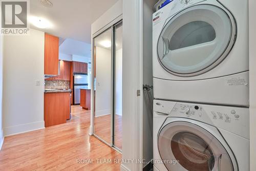 705 - 181 Wynford Drive, Toronto (Banbury-Don Mills), ON - Indoor Photo Showing Laundry Room