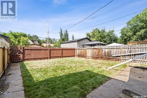 1313 D Avenue N, Saskatoon, SK - Outdoor