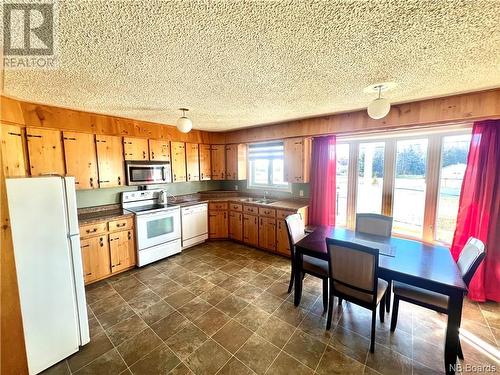 6390 Route 313, Petite-Lamèque, NB - Indoor Photo Showing Kitchen