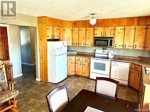 6390 Route 313, Petite-Lamèque, NB - Indoor Photo Showing Kitchen