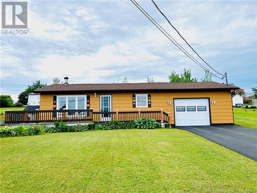 318 Rue De L'Ile, Caraquet, NB - Outdoor With Deck Patio Veranda