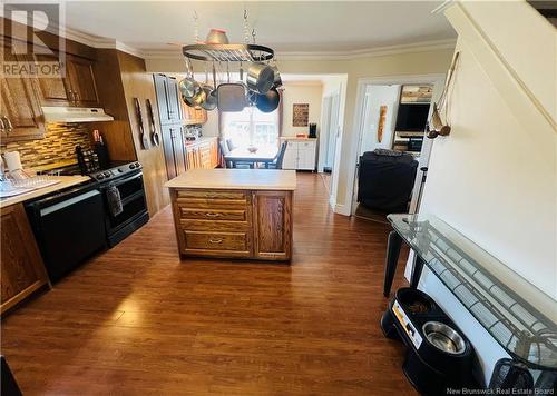 166 Boul. J.D.Gauthier, Shippagan, NB - Indoor Photo Showing Kitchen With Double Sink