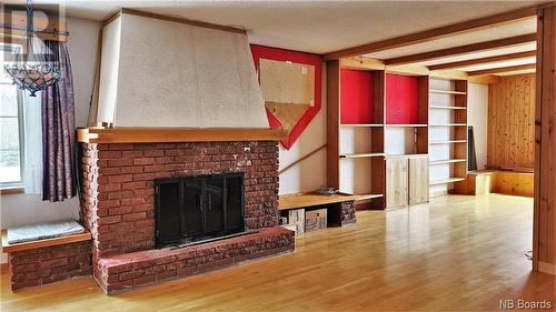 18 Chemin Du Clos, Maisonnette, NB - Indoor With Fireplace