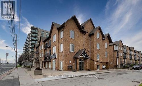 206 - 1000 Sheppard Avenue W, Toronto (Bathurst Manor), ON - Outdoor With Facade