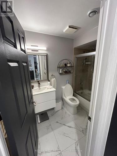 206 - 1000 Sheppard Avenue W, Toronto (Bathurst Manor), ON - Indoor Photo Showing Bathroom