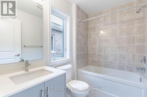 7 Dolomite Drive, Brampton, ON - Indoor Photo Showing Bathroom