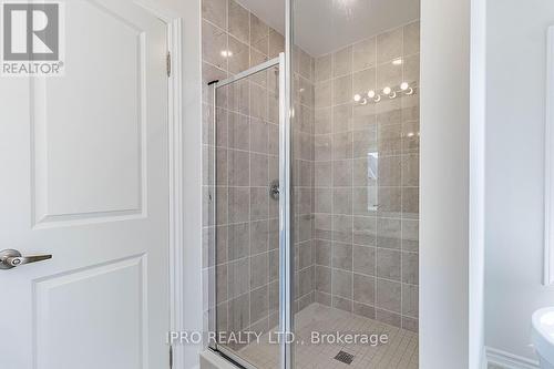 7 Dolomite Drive, Brampton, ON - Indoor Photo Showing Bathroom