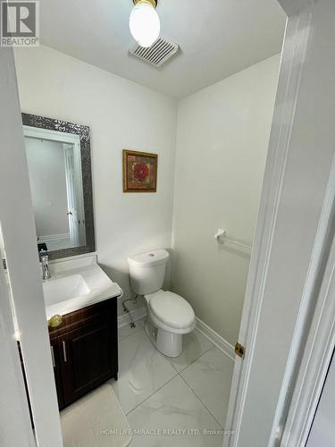 3 Canoe Glide Lane, Brampton (Sandringham-Wellington), ON - Indoor Photo Showing Bathroom