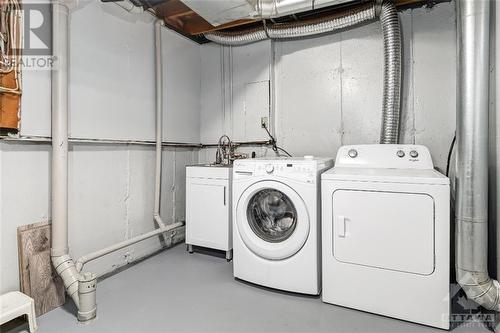 4050 Eady Court, Ottawa, ON - Indoor Photo Showing Laundry Room