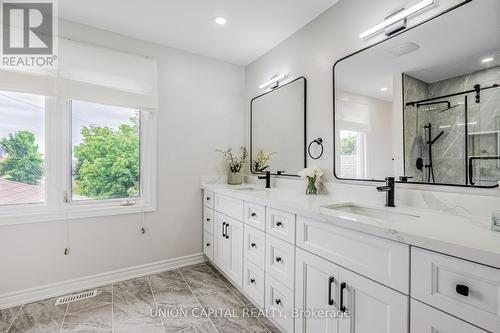 4563 Guildwood Way, Mississauga (East Credit), ON - Indoor Photo Showing Bathroom