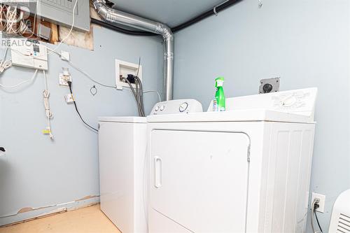 24 Edinburgh Street, St. John'S, Nl A1B 0S2, NL - Indoor Photo Showing Laundry Room