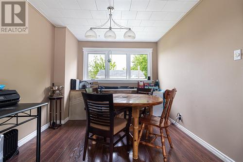 24 Edinburgh Street, St. John'S, Nl A1B 0S2, NL - Indoor Photo Showing Dining Room