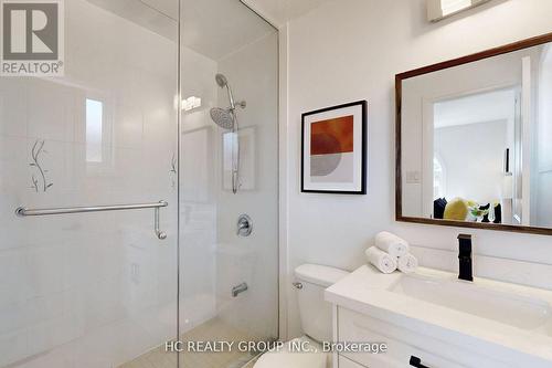 16 Simsbury Court, Markham (Milliken Mills West), ON - Indoor Photo Showing Bathroom