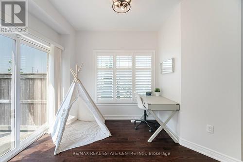 1 Sonoma Valley Crescent, Hamilton (Sheldon), ON - Indoor Photo Showing Other Room