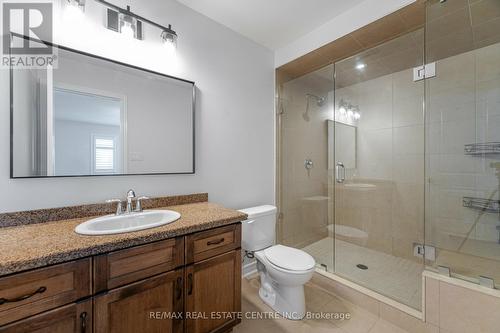 1 Sonoma Valley Crescent, Hamilton (Sheldon), ON - Indoor Photo Showing Bathroom