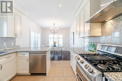 1 Sonoma Valley Crescent, Hamilton (Sheldon), ON - Indoor Photo Showing Kitchen With Upgraded Kitchen