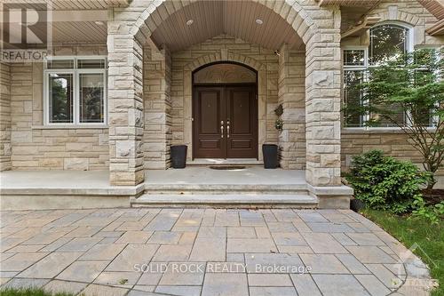 120 Rossland Avenue, Ottawa, ON - Outdoor