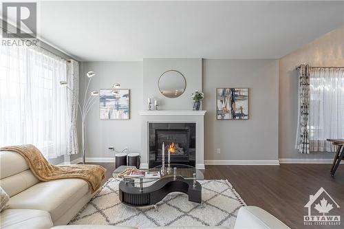 262 Kilspindie Ridge, Ottawa, ON - Indoor Photo Showing Living Room With Fireplace