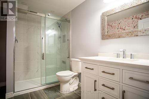 25 - 1555 Highbury Avenue N, London, ON - Indoor Photo Showing Bathroom