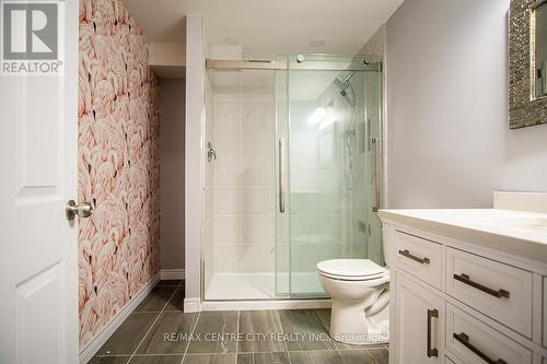 25 - 1555 Highbury Avenue N, London, ON - Indoor Photo Showing Bathroom