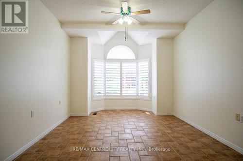 25 - 1555 Highbury Avenue N, London, ON - Indoor Photo Showing Other Room