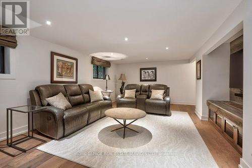 124 Lynn Court, Burlington (Lasalle), ON - Indoor Photo Showing Living Room