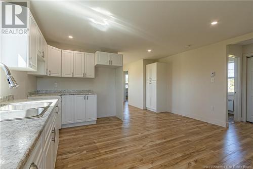 194 Route 305, Haut-Lamèque, NB - Indoor Photo Showing Kitchen With Double Sink